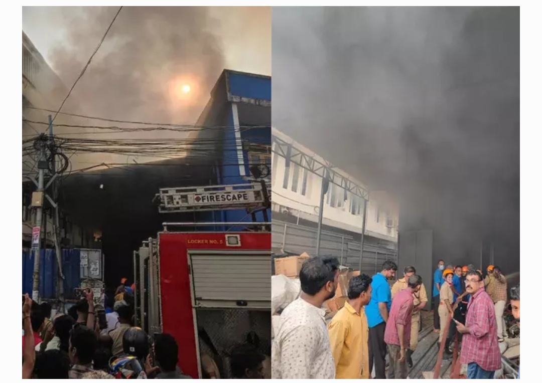 കൊച്ചിയിൽ ആക്രി സാധന ഗോഡൗണിന് തീപിടിച്ചു